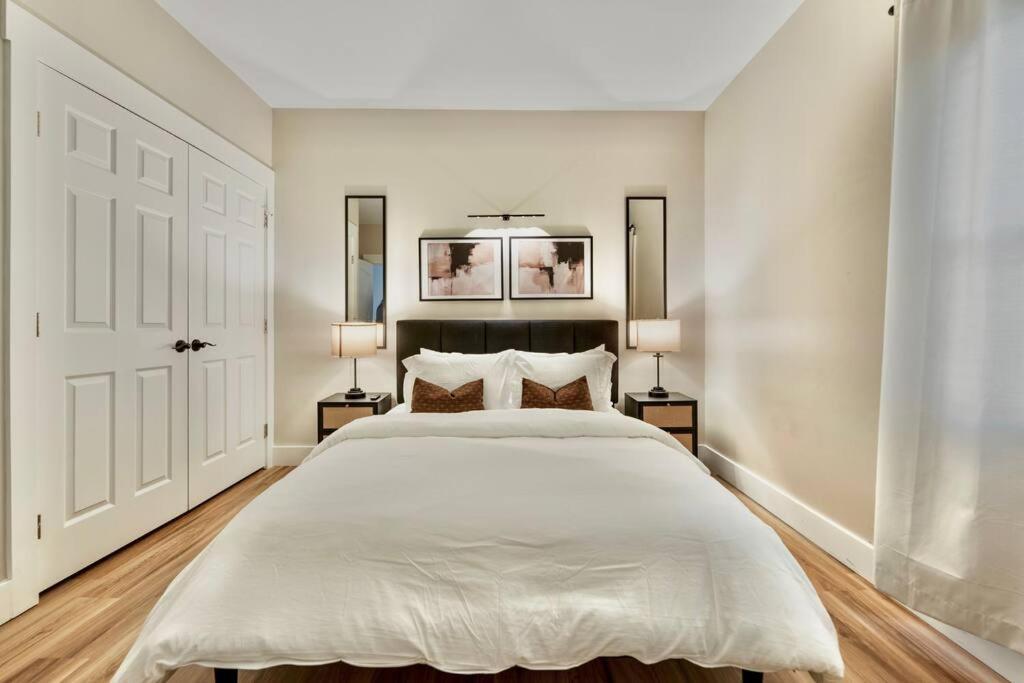 Brand New Cozy Modern Bungalow W/Hot Tub+Movieroom 7 Min From Uptown Charlotte Exterior foto